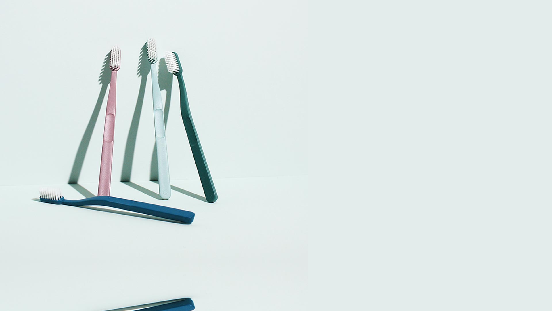 Jordan Green Clean Tannbørste Medium